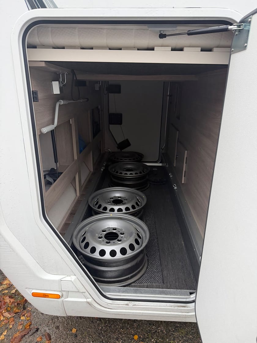 Bild 3 av Kabe Campervan Mercedes-Benz