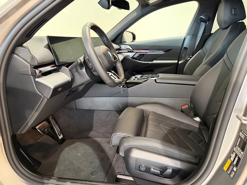Bild 3 av BMW 530e xDrive Touring