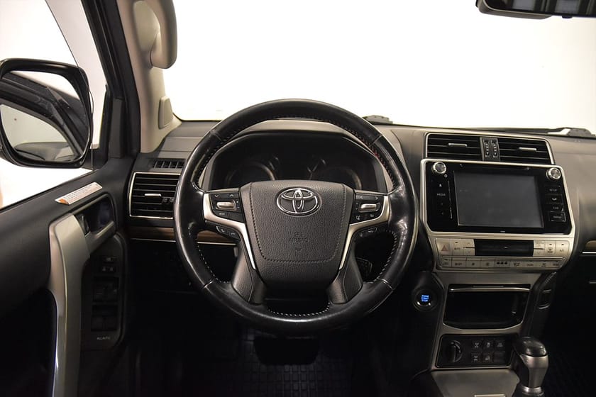 Bild 2 av Toyota Land Cruiser