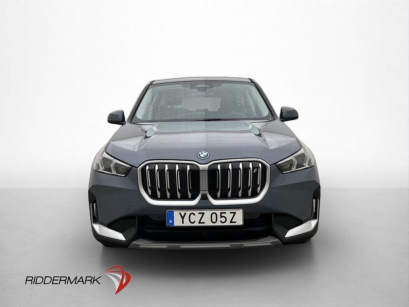 Bild 2 av BMW iX1 xDrive30