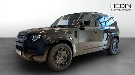 Land Rover Defender P300e PHEV