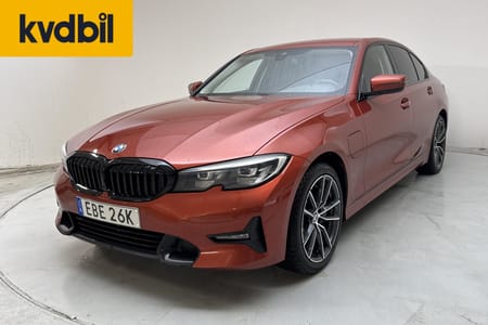 BMW 330e Sedan