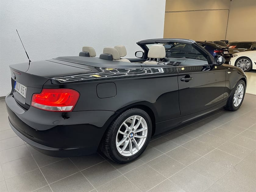 Bild 3 av BMW 118i Convertible