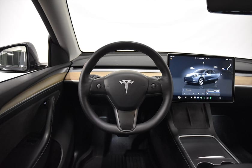 Bild 2 av Tesla Model Y Long Range AWD