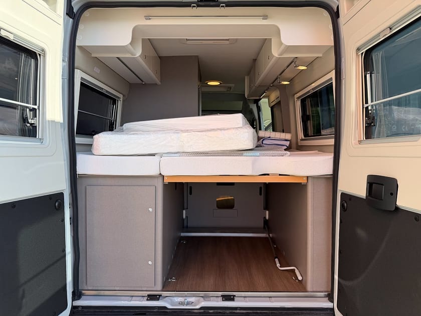 Bild 4 av Fiat Ducato Conversion Chassi Platform