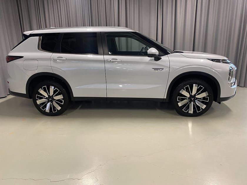 Bild 2 av Mitsubishi Outlander PHEV
