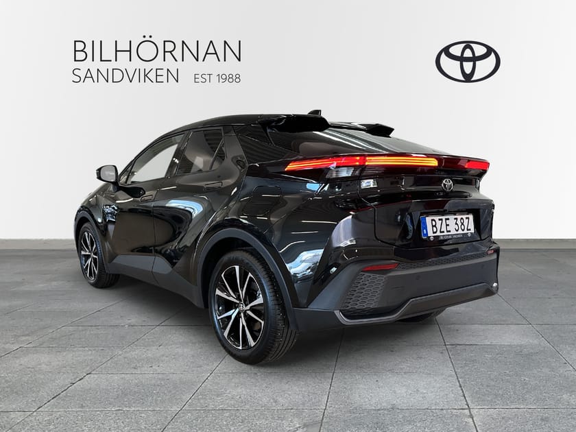 Bild 2 av Toyota C-HR Hybrid
