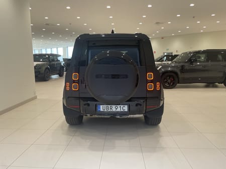 Land Rover Defender 110 D350 MHEV