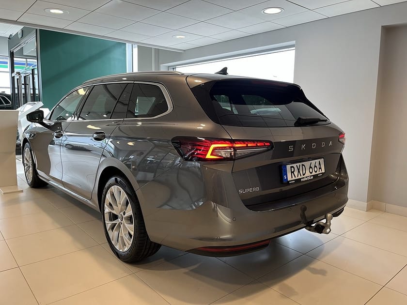 Bild 2 av Škoda Superb Kombi