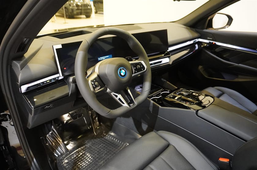 Bild 2 av BMW 530e xDrive Touring