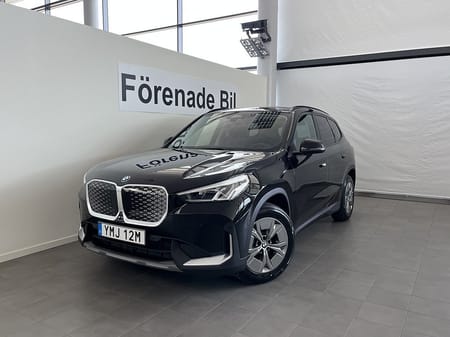 BMW iX1 xDrive30