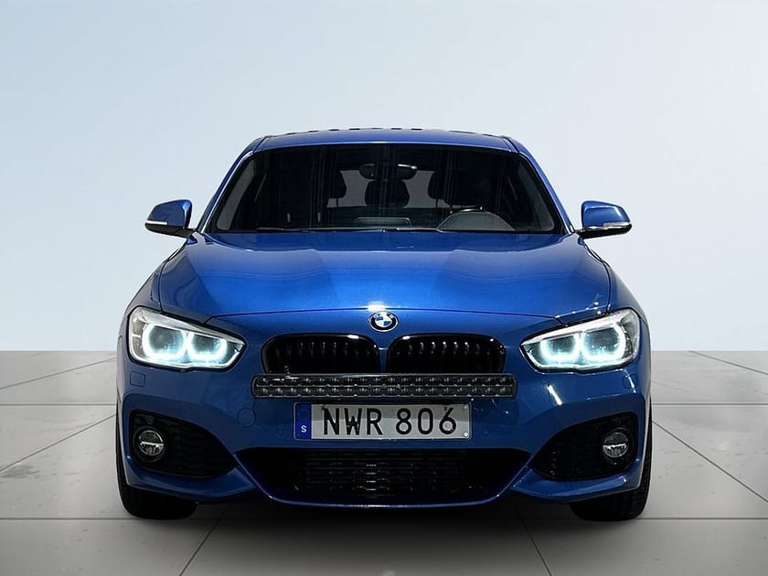 Bild 2 av BMW 120d xDrive