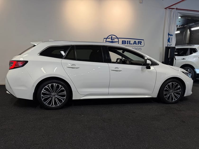 Bild 2 av Toyota Corolla Touring Sports Hybrid