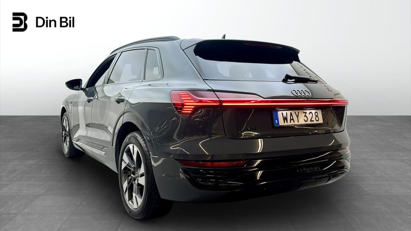 Bild 3 av Audi Q8 55 e-tron quattro