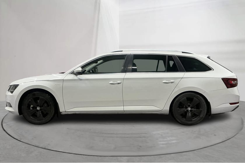 Bild 2 av Škoda Superb Kombi