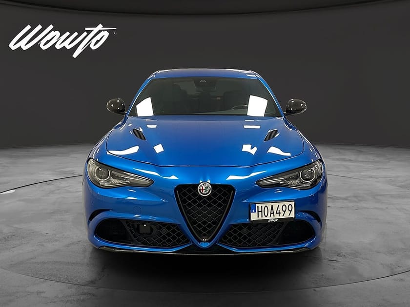 Bild 2 av Alfa Romeo Giulia Quadrifoglio