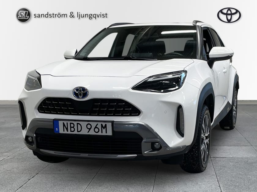 Bild 2 av Toyota Yaris Cross Hybrid AWD-i