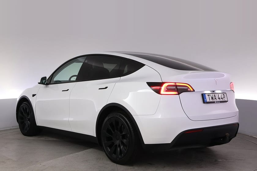 Bild 4 av Tesla Model Y Standard Range RWD