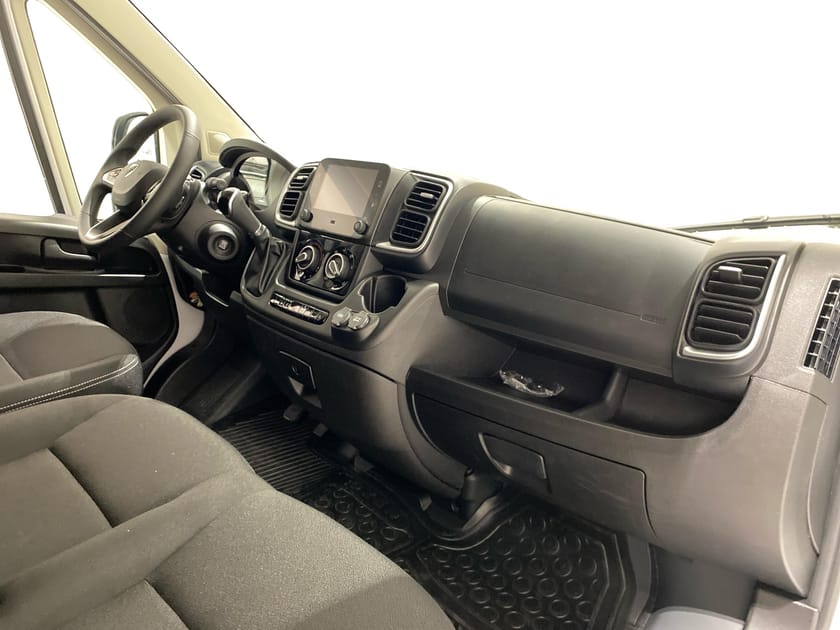 Bild 2 av Peugeot Boxer Skåpbil