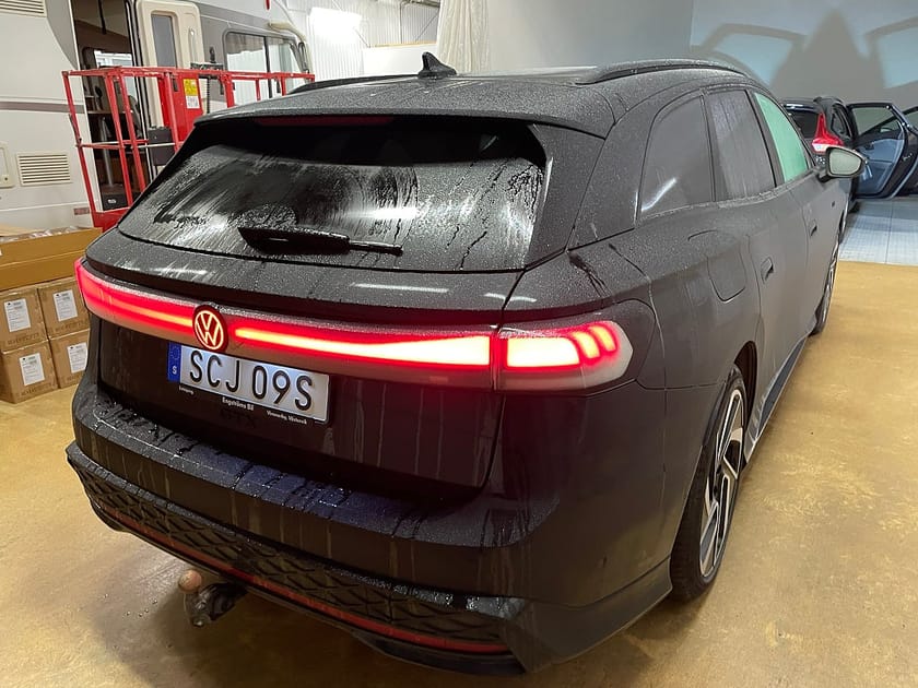Bild 3 av Volkswagen ID.7 GTX Tourer
