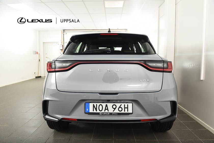 Bild 4 av Lexus LBX