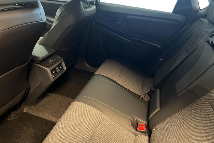 Bild 5 av Toyota bZ4X