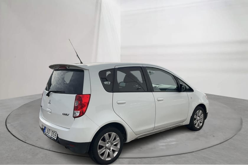 Bild 3 av Mitsubishi Colt