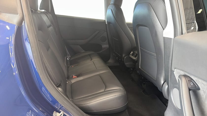 Bild 5 av Tesla Model Y Long Range AWD