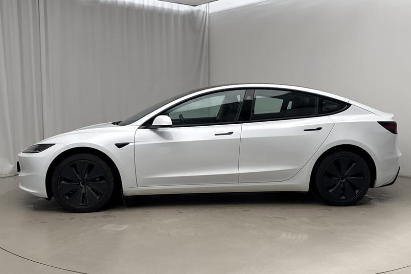 Bild 2 av Tesla Model 3 Long Range AWD
