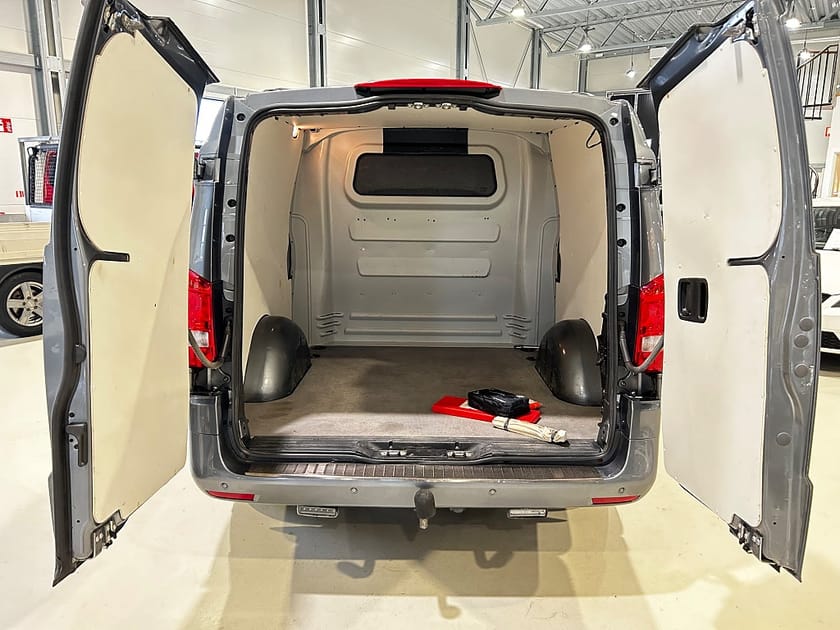 Bild 5 av Mercedes-Benz Vito Mixto 119 CDI 4x4 3.0t