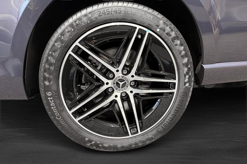 Bild 5 av Mercedes-Benz V 300d 4MATIC 3.2t