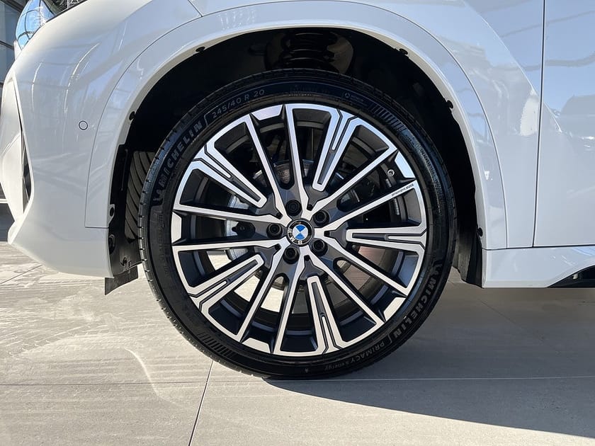 Bild 4 av BMW iX1 eDrive20