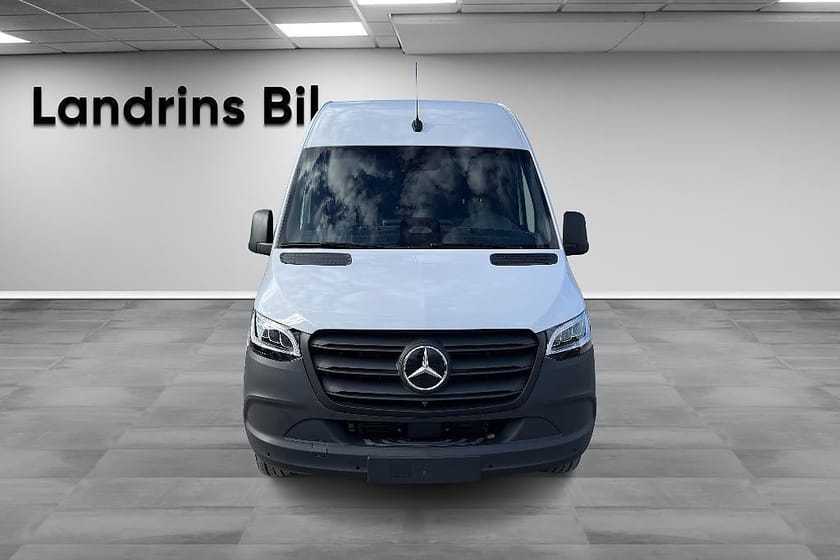 Bild 2 av Mercedes-Benz eSprinter 420 113 kWh