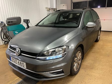 Volkswagen Golf Sportscombi