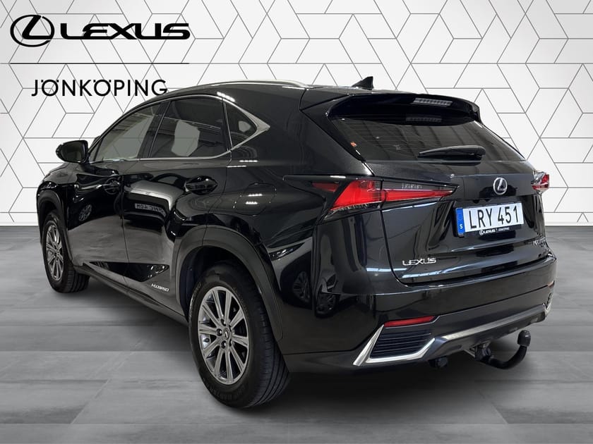 Bild 4 av Lexus NX 300h AWD