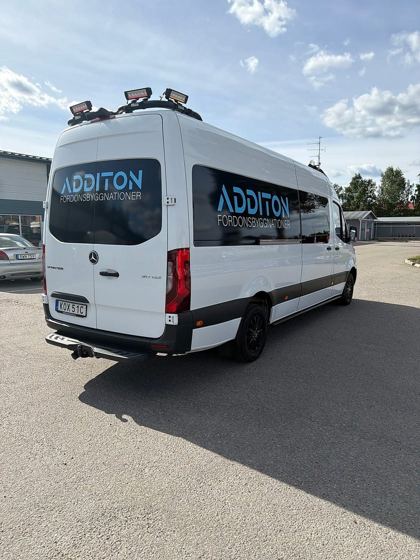 Bild 4 av Mercedes-Benz Sprinter 317 CDI RWD Panel Van