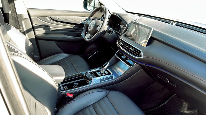 Bild 3 av MG EHS PHEV