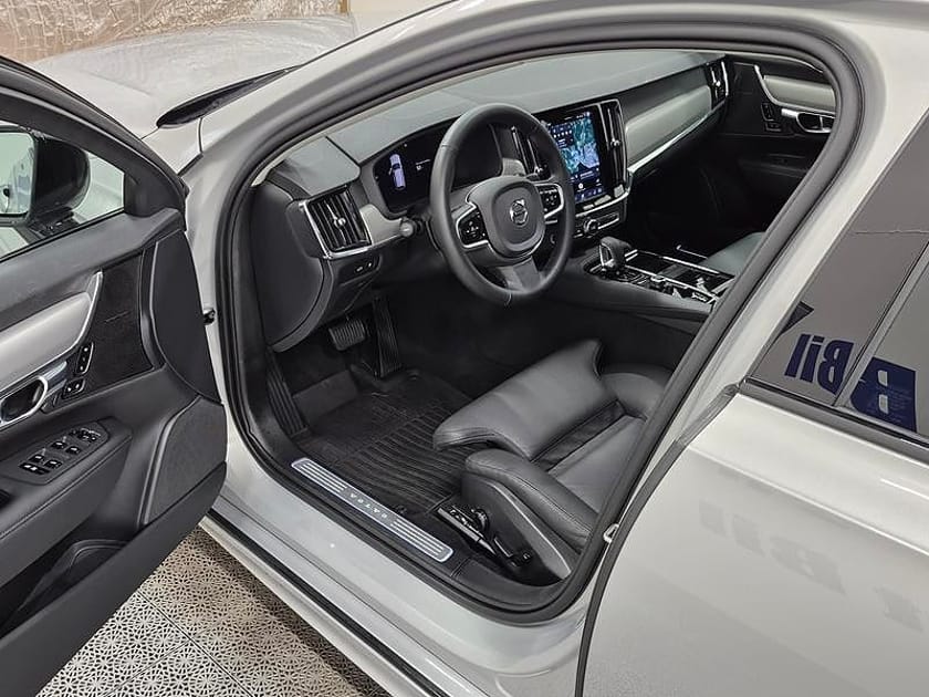 Bild 2 av Volvo V90