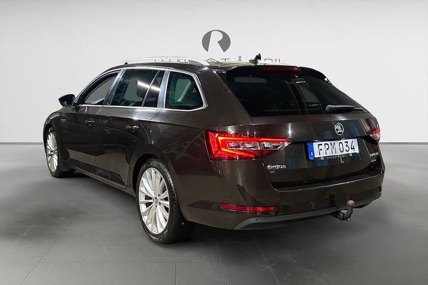 Bild 5 av Škoda Superb Kombi