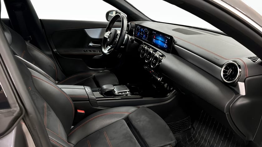 Bild 3 av Mercedes-Benz CLA 200