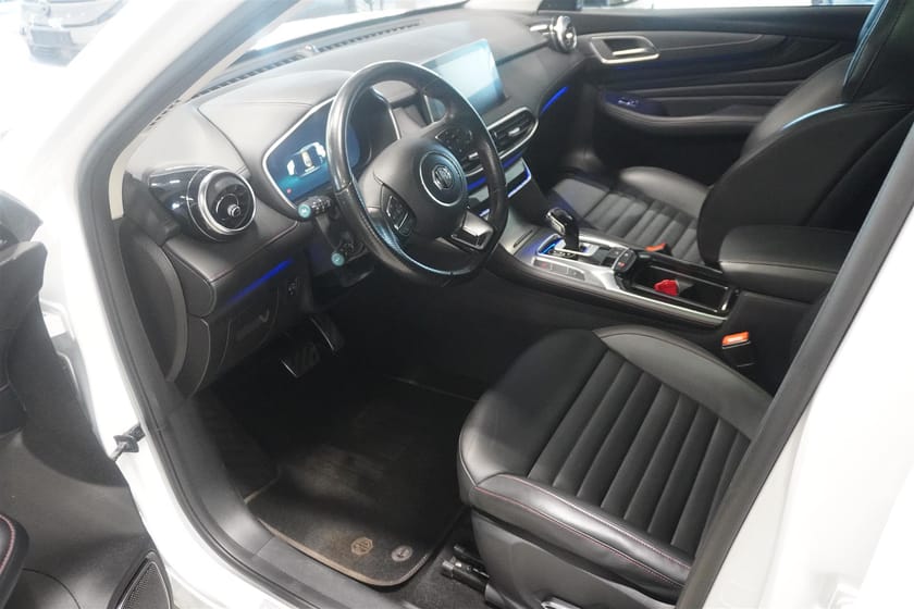 Bild 2 av MG EHS PHEV