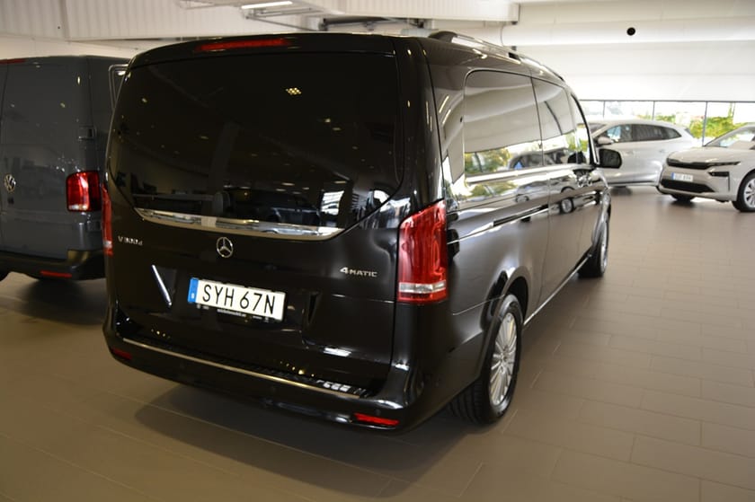 Bild 3 av Mercedes-Benz V 300d 4MATIC 3.1t