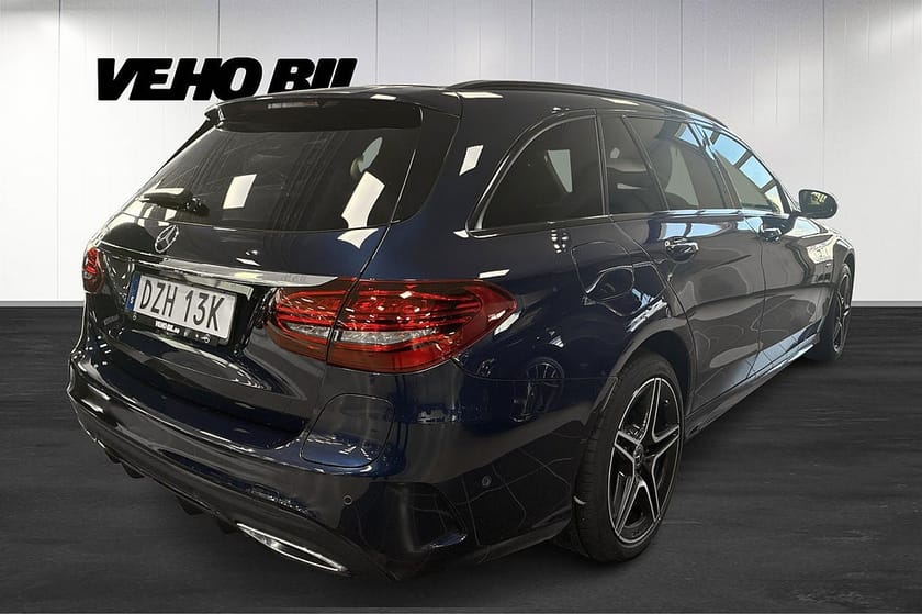 Bild 3 av Mercedes-Benz C 300 T de