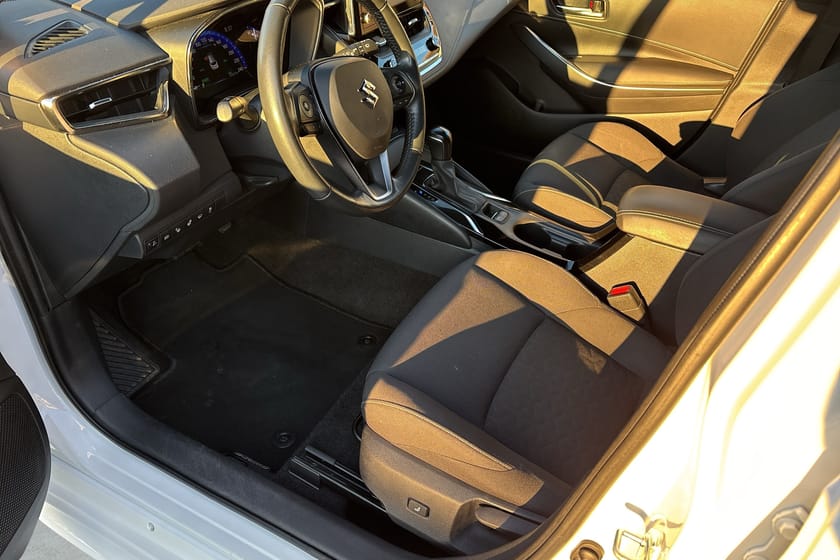 Bild 5 av Suzuki Swace Hybrid