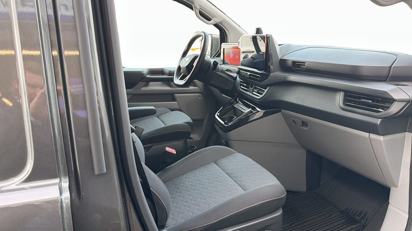 Bild 3 av Ford Transit Custom 320 Plug-in Hybrid