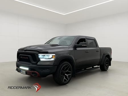 RAM 1500 Dubbelhytt 5'7" box