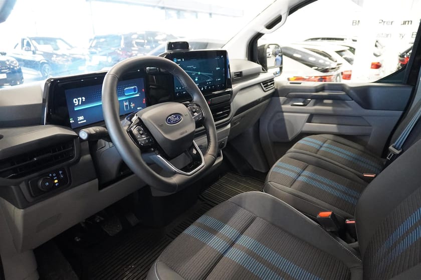 Bild 2 av Ford Transit Custom 82.5 kWh AWD