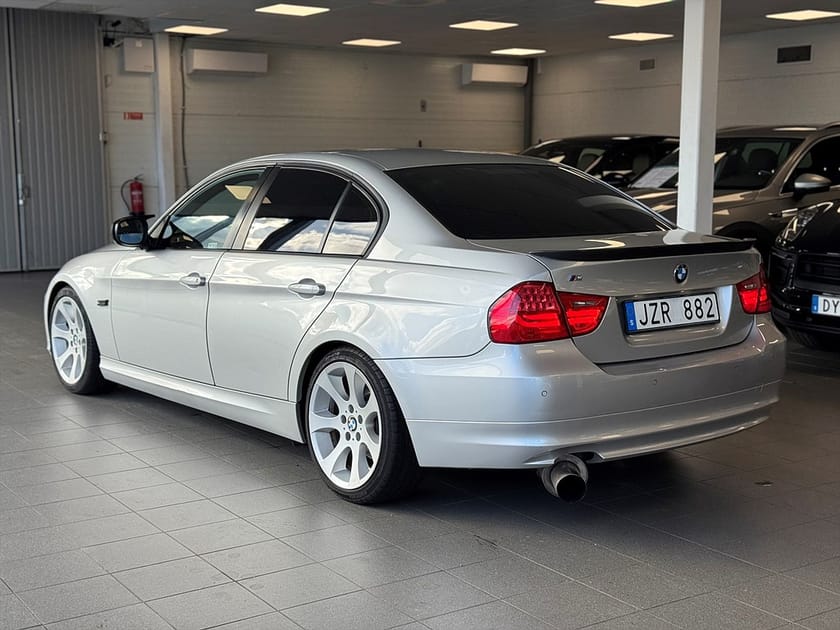 Bild 5 av BMW 320i Sedan
