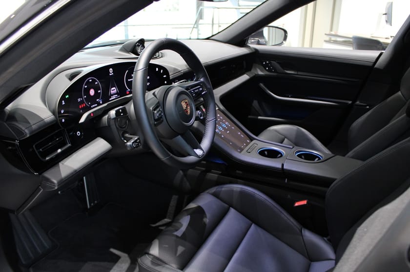 Bild 3 av Porsche Taycan 4S Cross Turismo