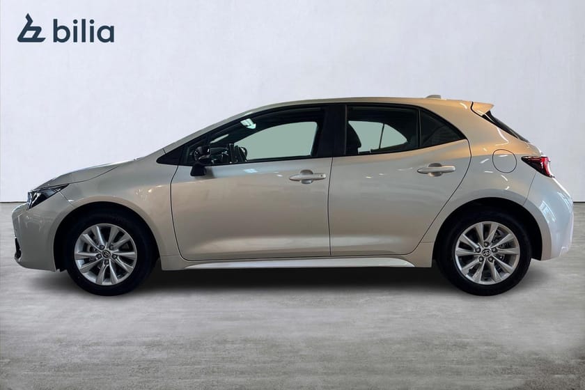 Bild 3 av Toyota COROLLA 1,8 HYBRID 5D ACTIVE PLUS